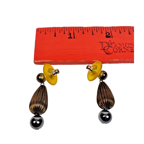 Vintage Grooved Cylinder Tear Drop Earrings Dangle and Beaded Fancy Estate - Picture 3 of 5